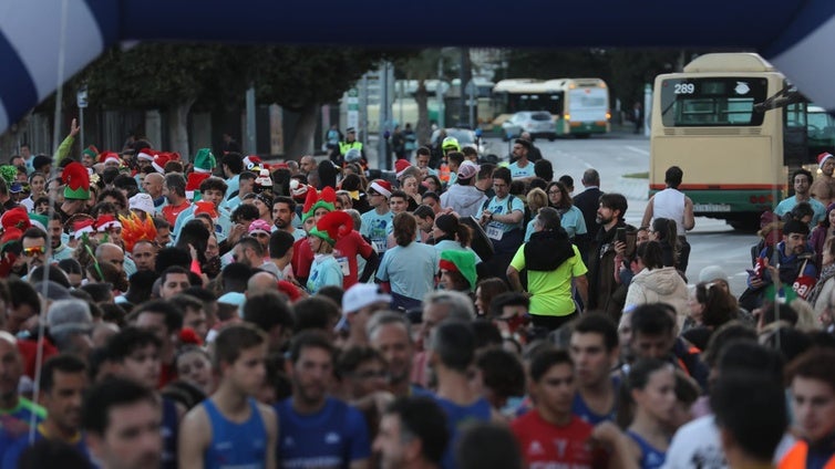 Dominio galo en la VII San Silvestre de Cádiz: búscate en la galería de imágenes