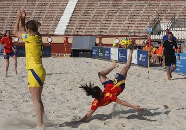 Puerta grande para la selección española femenina en su estreno en El Puerto