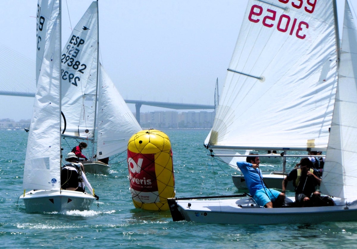 La competición se celebró en las aguas de la Bahía de Cádiz.
