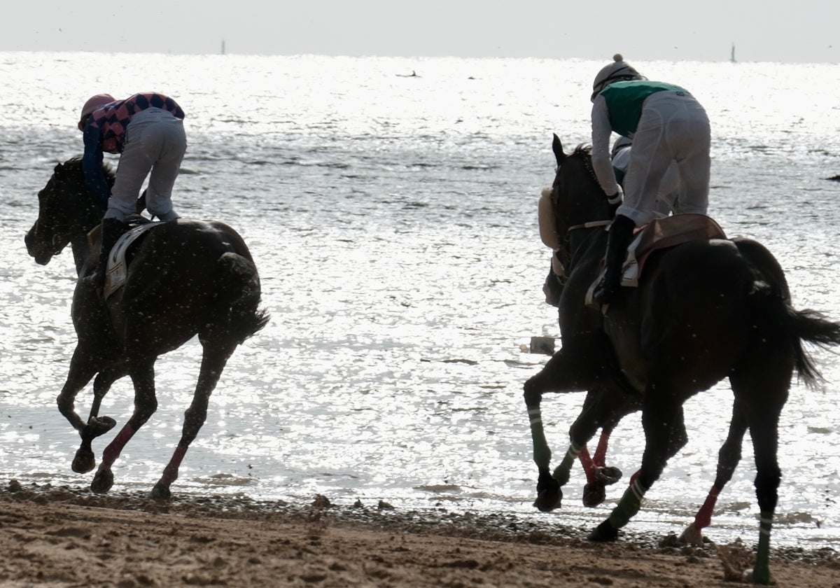 Las Carreras de Caballos de Sanlúcar de Barrameda son un referente.