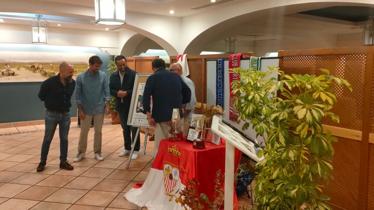 Una imagen del acto celebrado en el Restaurante - Bar Jamón de El Puerto de Santa María.