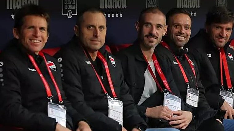 El portuense Pablo Grandes, a la izquierda, durante su etapa en la selección de Irak.