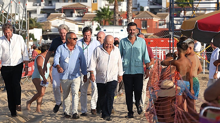 Jesús Aguirre, presidente del Parlamento de Andalucía, estuvo presente en Sanlúcar de Barrameda.