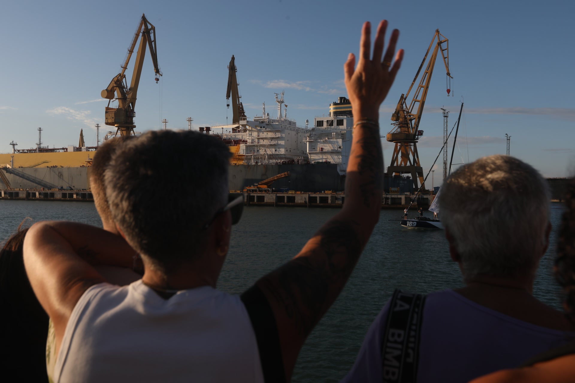 Las imágenes de la llegada de los primeros barcos para la Globe 40