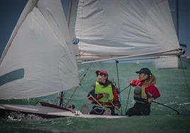 ¡'Que Empapee' la vela!