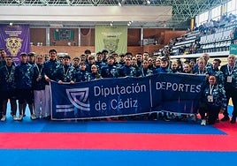 La Delegación Gaditana de Kárate cosecha 14 medallas en Málaga