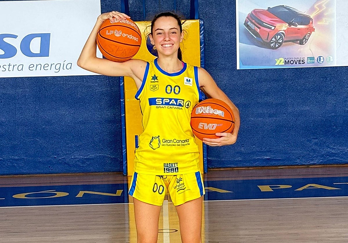 Lourdes Pérez, jugadora gaditana del SPAR Gran Canaria.