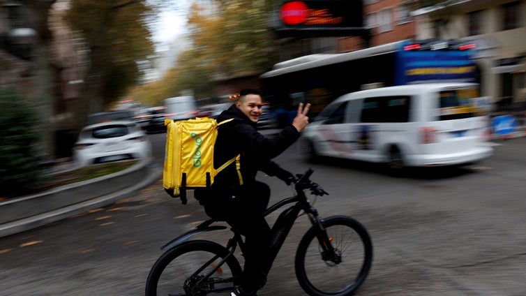 Glovo toma esta decisión histórica que afectará a todos sus repartidores