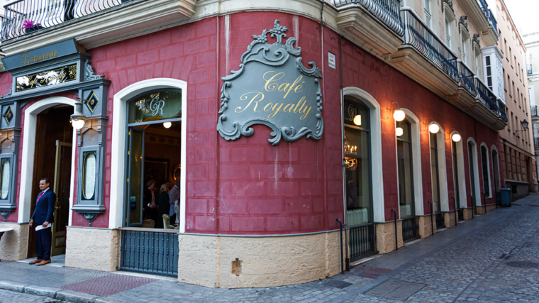 Cafeterías acogedoras para disfrutar del invierno en Cádiz