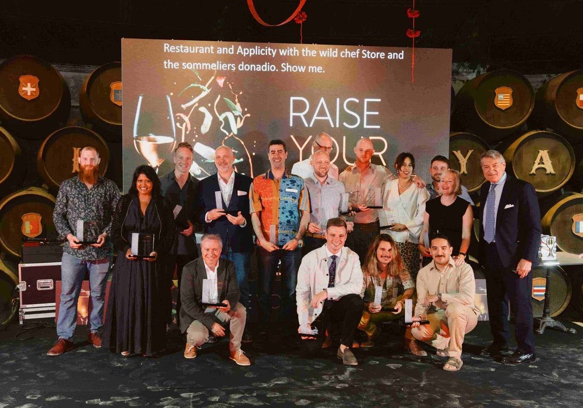 Premiados durante el acto de clausura de la XI Competición Copa Jerez celebrado en la Real Bodega de La Concha de Gonzalez Byass en Jerez de la Frontera