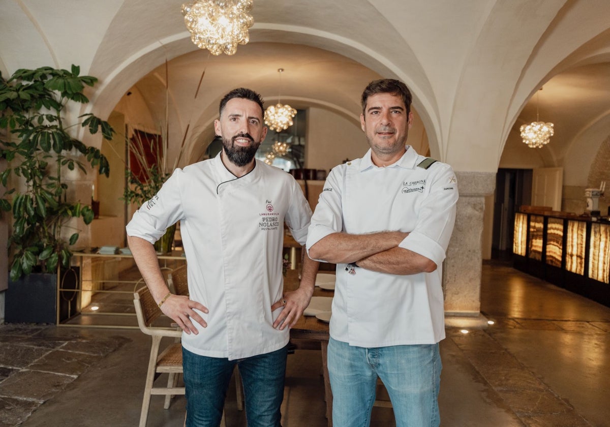 Los chefs Juan Manuel López Cintado y Javier Muñoz