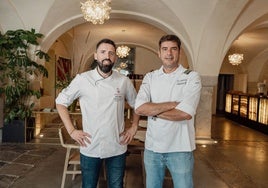 Los chefs Juan Manuel López Cintado y Javier Muñoz