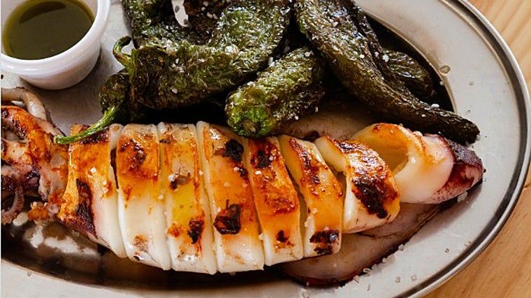 Calamar a la plancha en El Navegante (Cádiz)