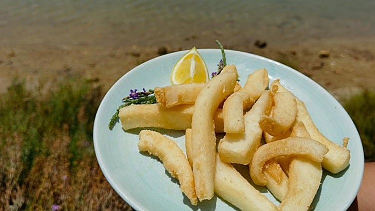 Un plan diferente para el Día de la Constitución: zambomba y menú navideño en las Salinas de Santa Teresa