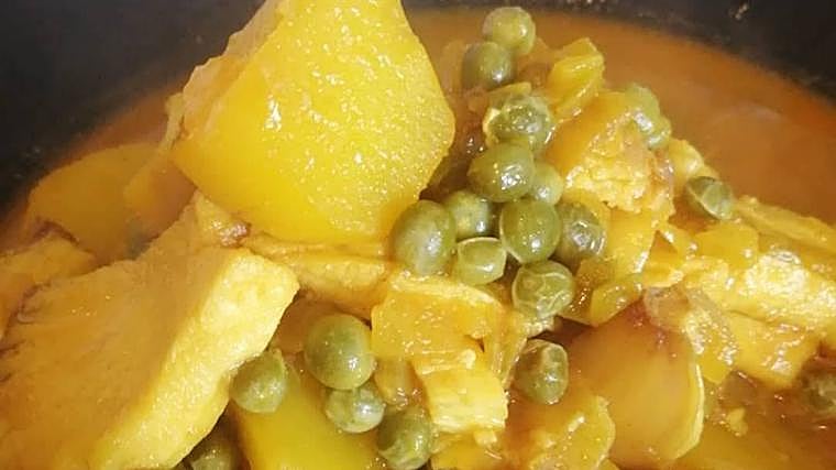 Uno de los guisos de Bajo Muelle en Puerto Real