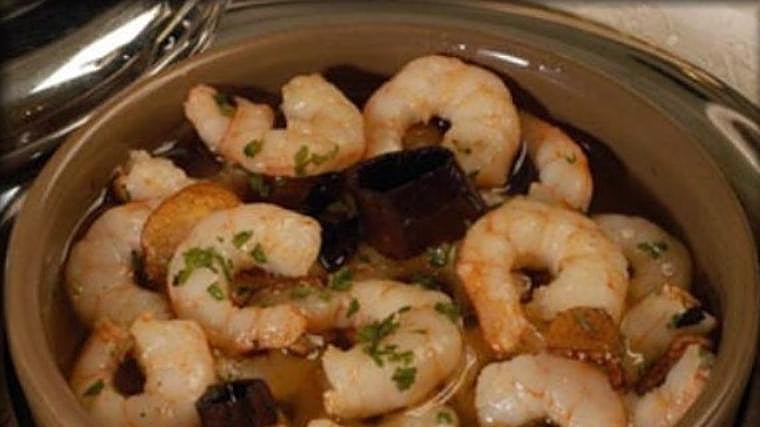 Gambas al ajillo en Mesón Los Olivares