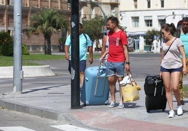 Cádiz recibe en el primer trimestre de 2023 un 26% más de turistas que en 2022