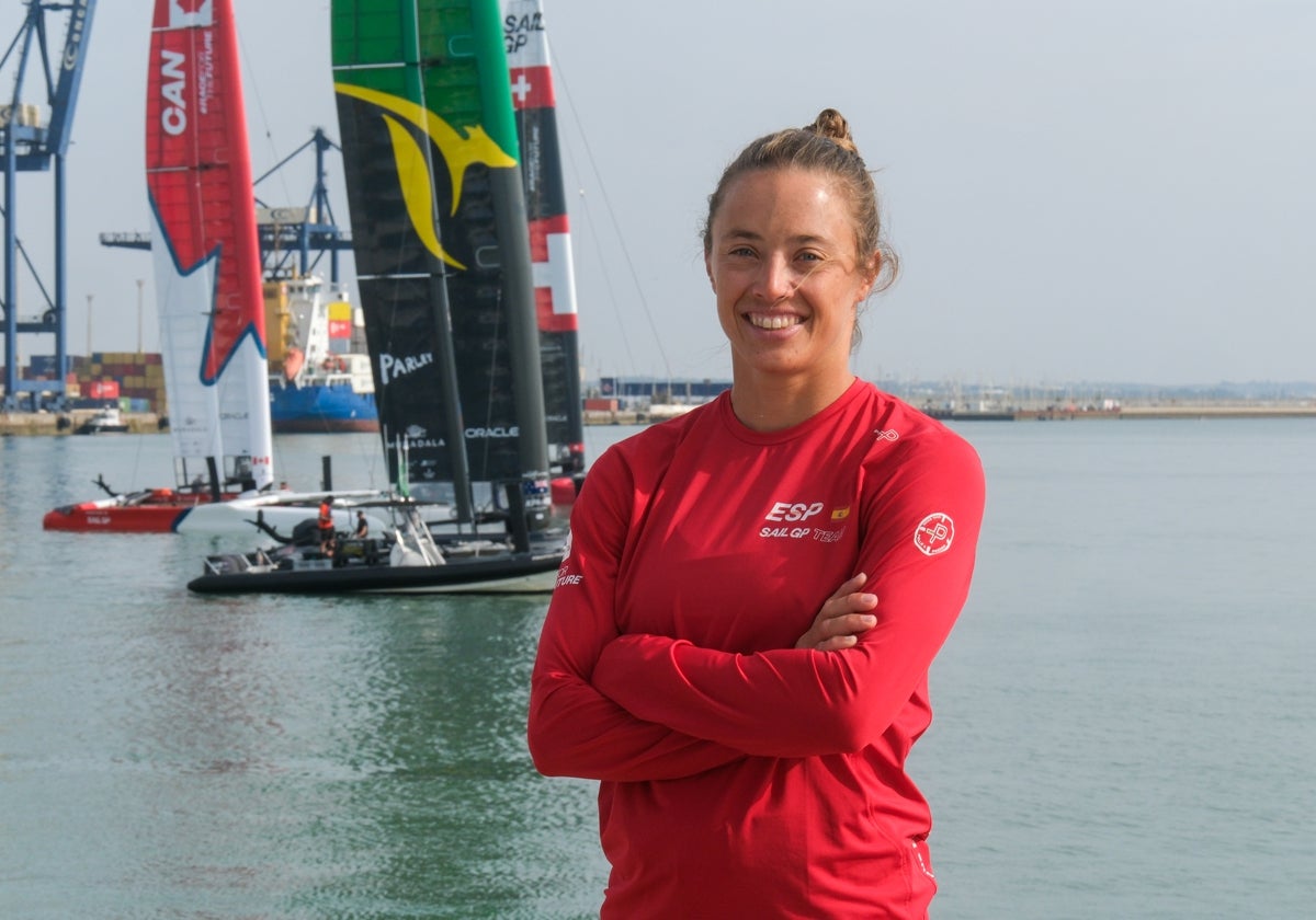 Nicole van der Velden, estratega del equipo español de SailGP.