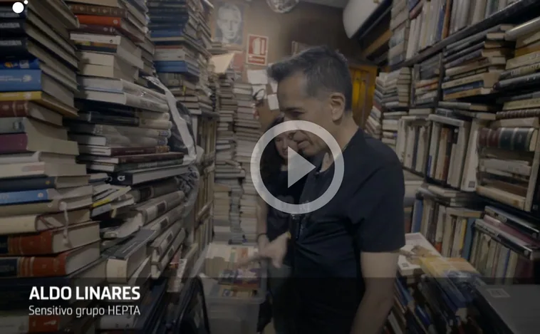 'Cuarto Milenio' accede a «la librería de los horrores» de Jerez en su último programa