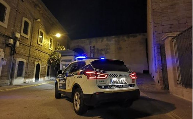 Detenido cuando conducía borracho por la Avenida de Cádiz