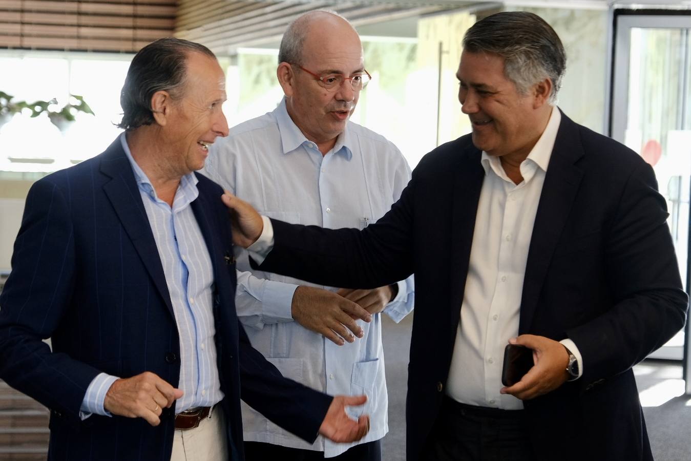 Fotos: Ambiente en la Mirada Económica de ABC y La Voz con Marta Crespo