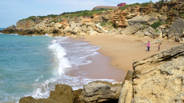 Imagen de la Playa de Roche, Conil de la Frontera. Fuente:wikicommons