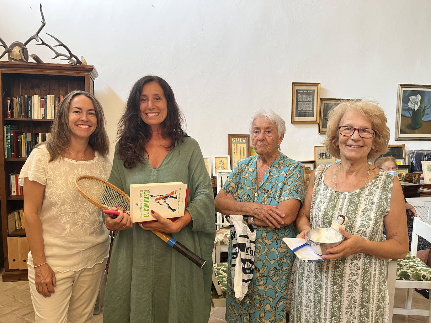 Maribel Vergara, Verónica García, Luisa Mateos y Keka Raffo