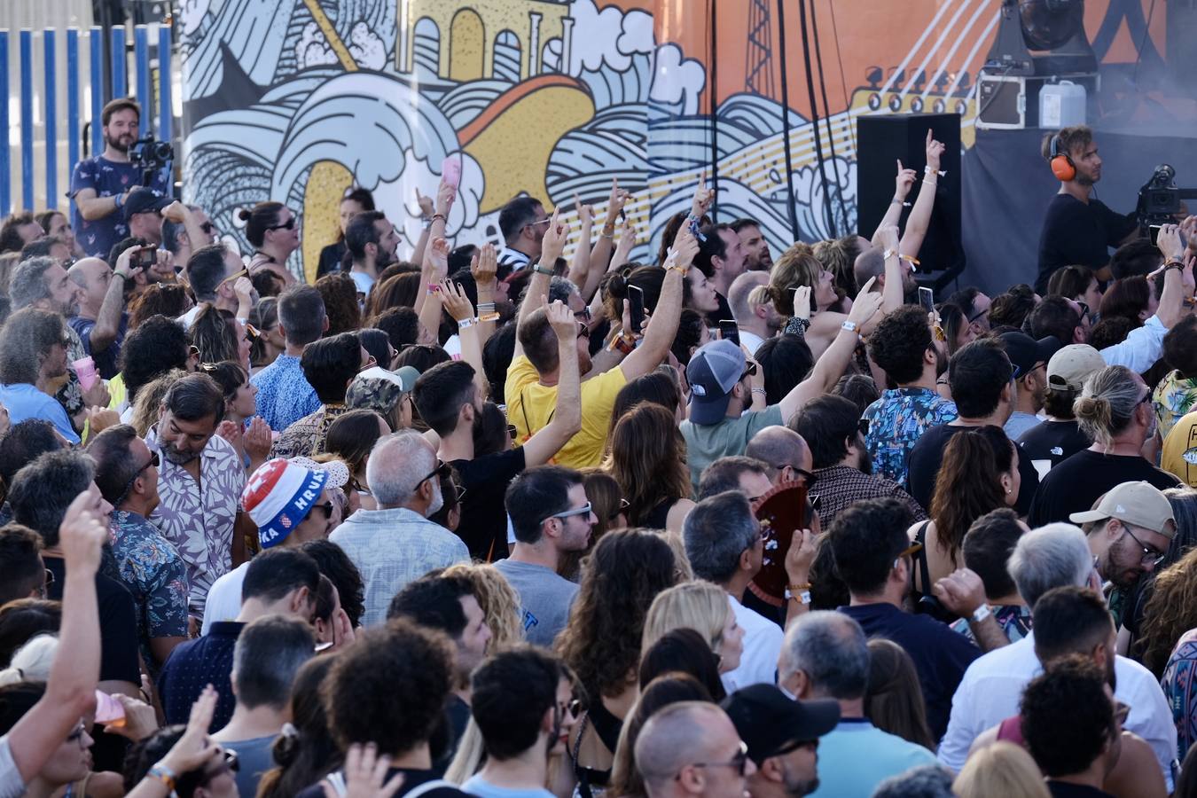 Casi 30.000 personas disfrutan del regreso del Festival No Sin Música de Cádiz