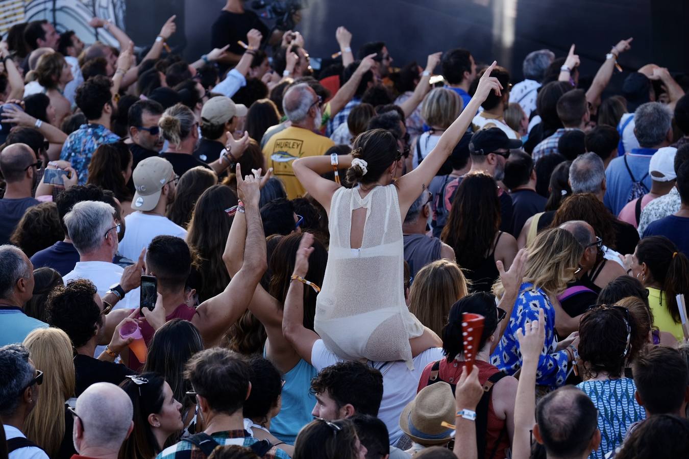 Casi 30.000 personas disfrutan del regreso del Festival No Sin Música de Cádiz