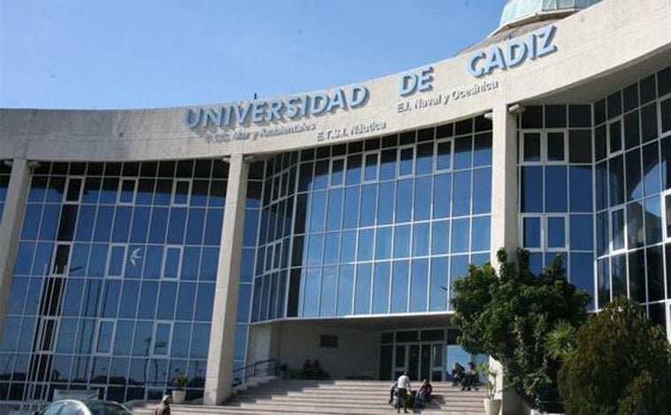 El TSJA rebaja dos meses la condena de cinco años de un exvicerrector de la UCA