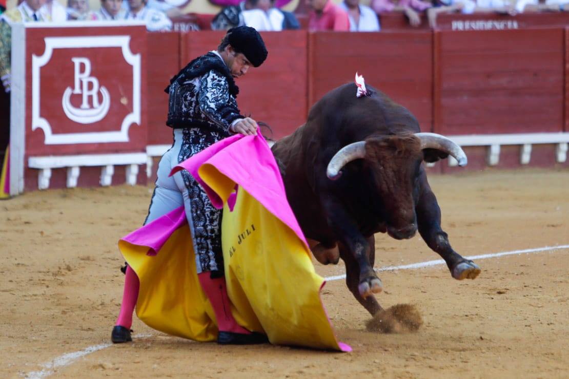 Los toros en la plaza de El Puerto de Santa María 