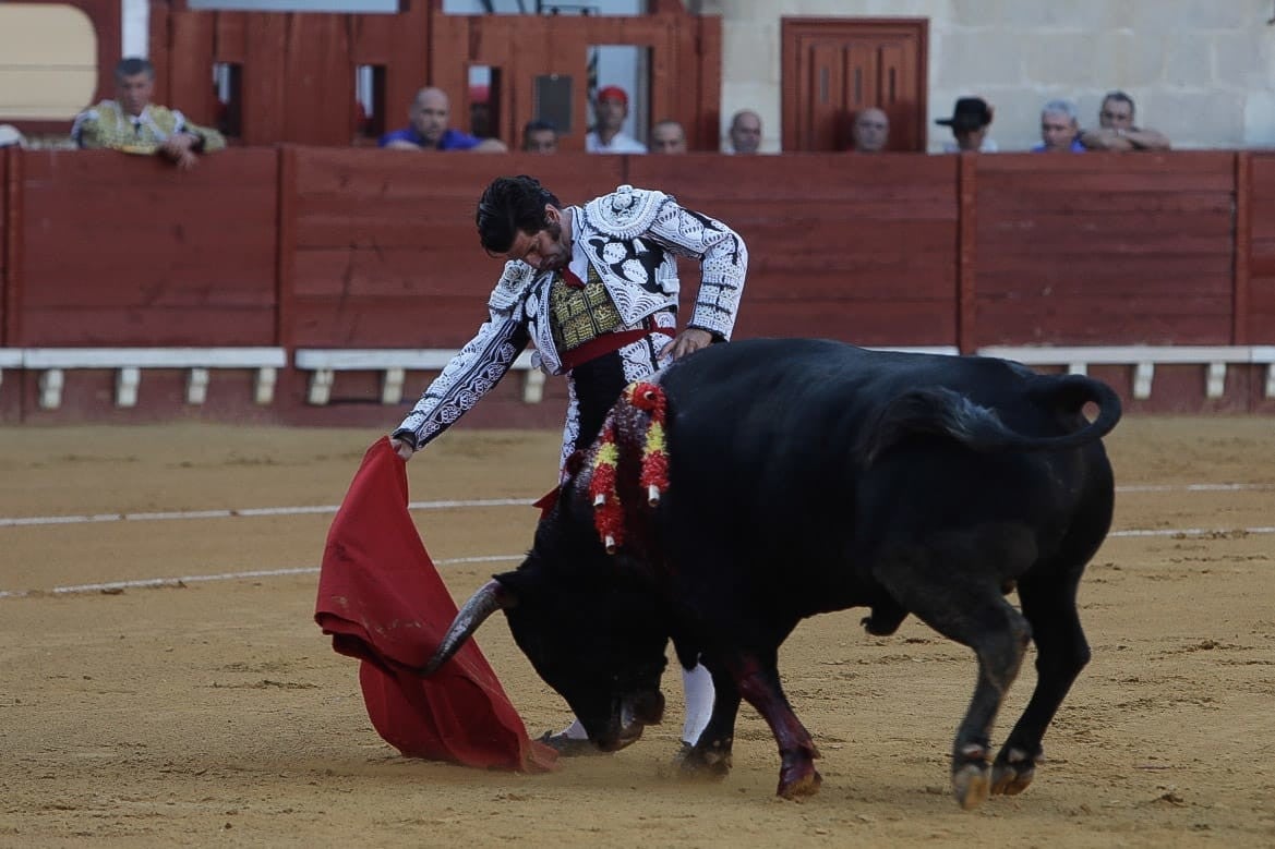 Los toros en la plaza de El Puerto de Santa María 