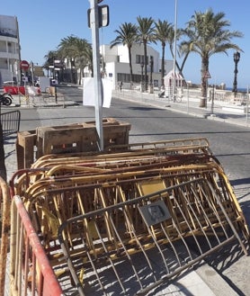 Imagen secundaria 2 - Aspecto de la Avenida Duque de Nájera por las obras.