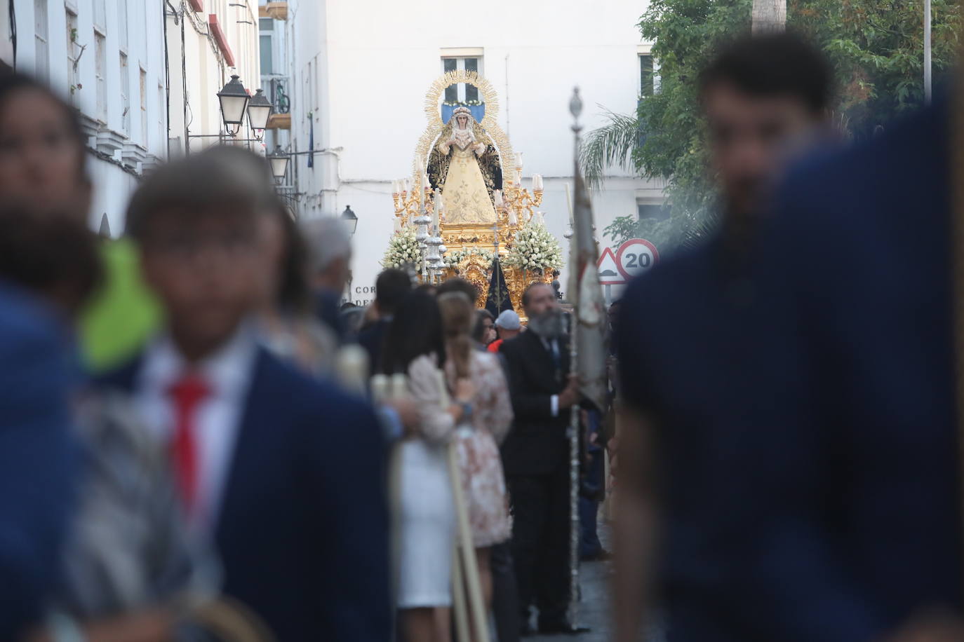 Las imágenes del traslado de la Dolorosa de la archicofradía de la Palma al santuario de la Patrona