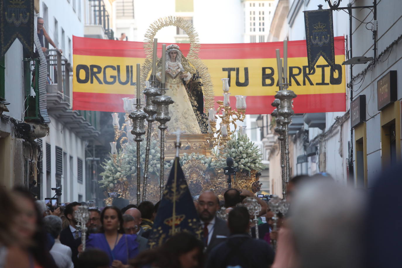 Las imágenes del traslado de la Dolorosa de la archicofradía de la Palma al santuario de la Patrona