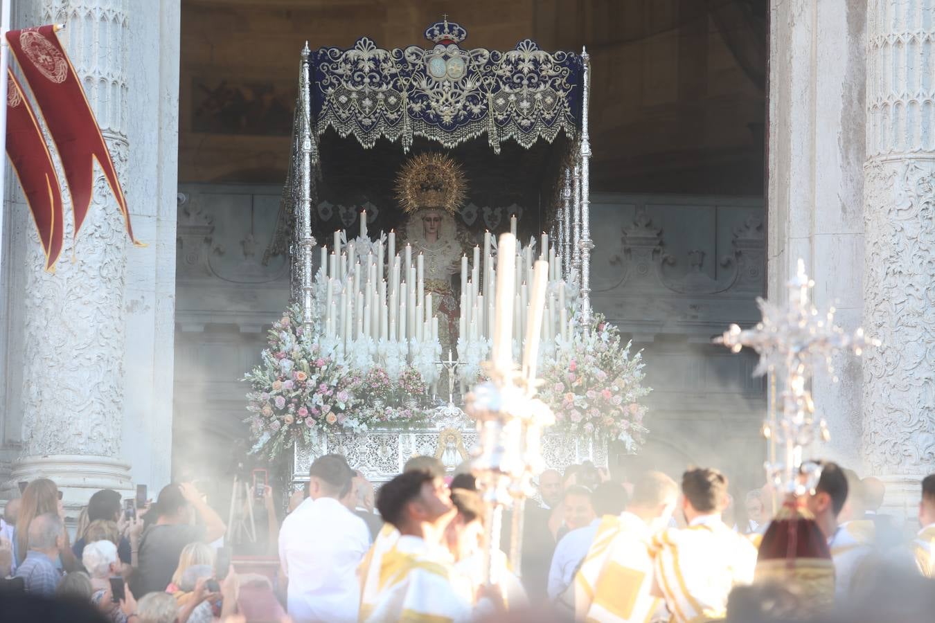 Fotos: La Viña se entrega a su Virgen de las Penas el día de su coronación