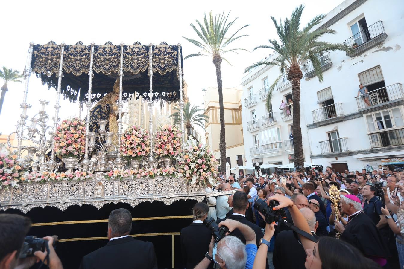 Fotos: La Viña se entrega a su Virgen de las Penas el día de su coronación