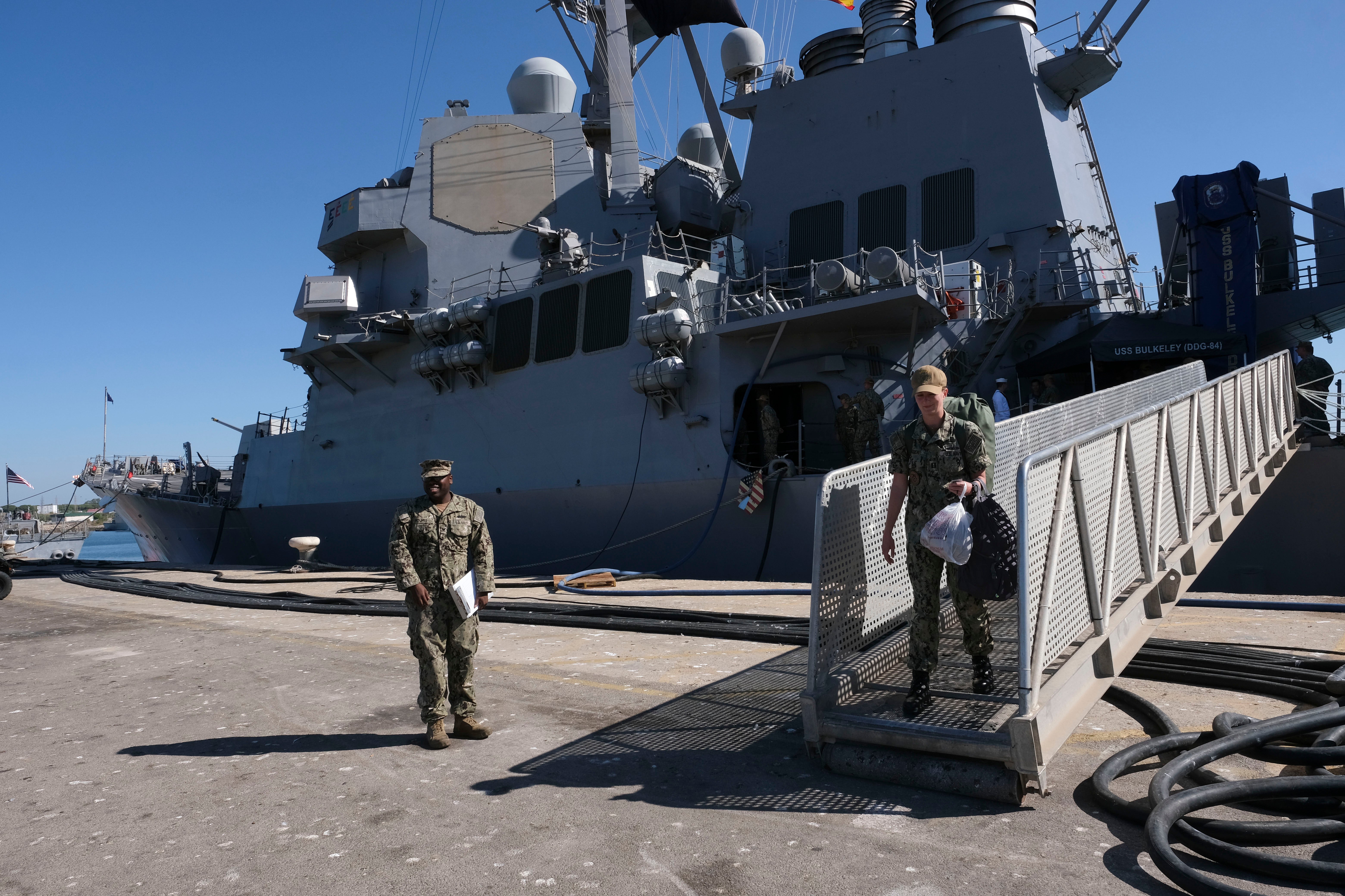 Fotos: la llegada del destructor norteamericano USS Bulkeley a la base de Rota