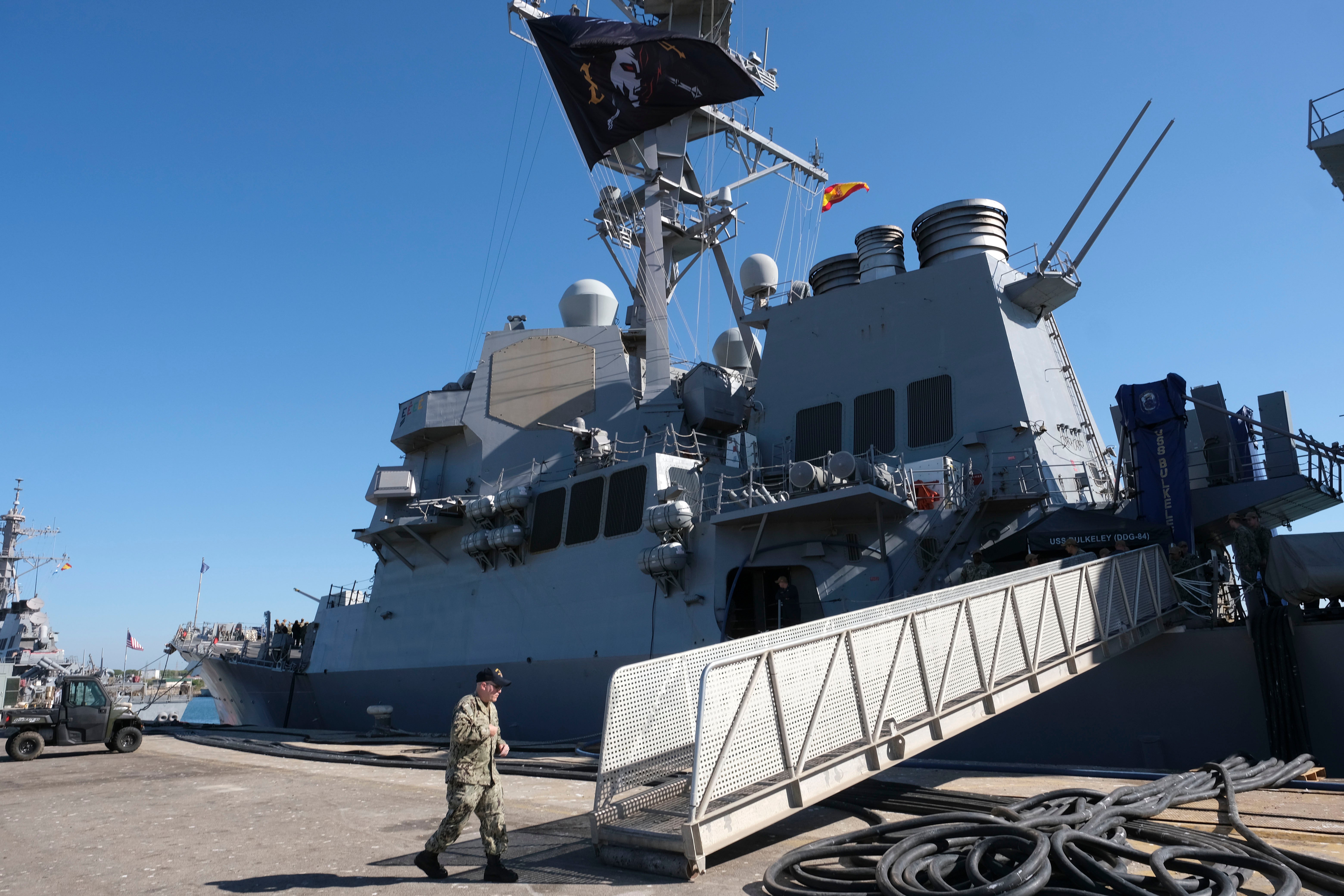 Fotos: la llegada del destructor norteamericano USS Bulkeley a la base de Rota