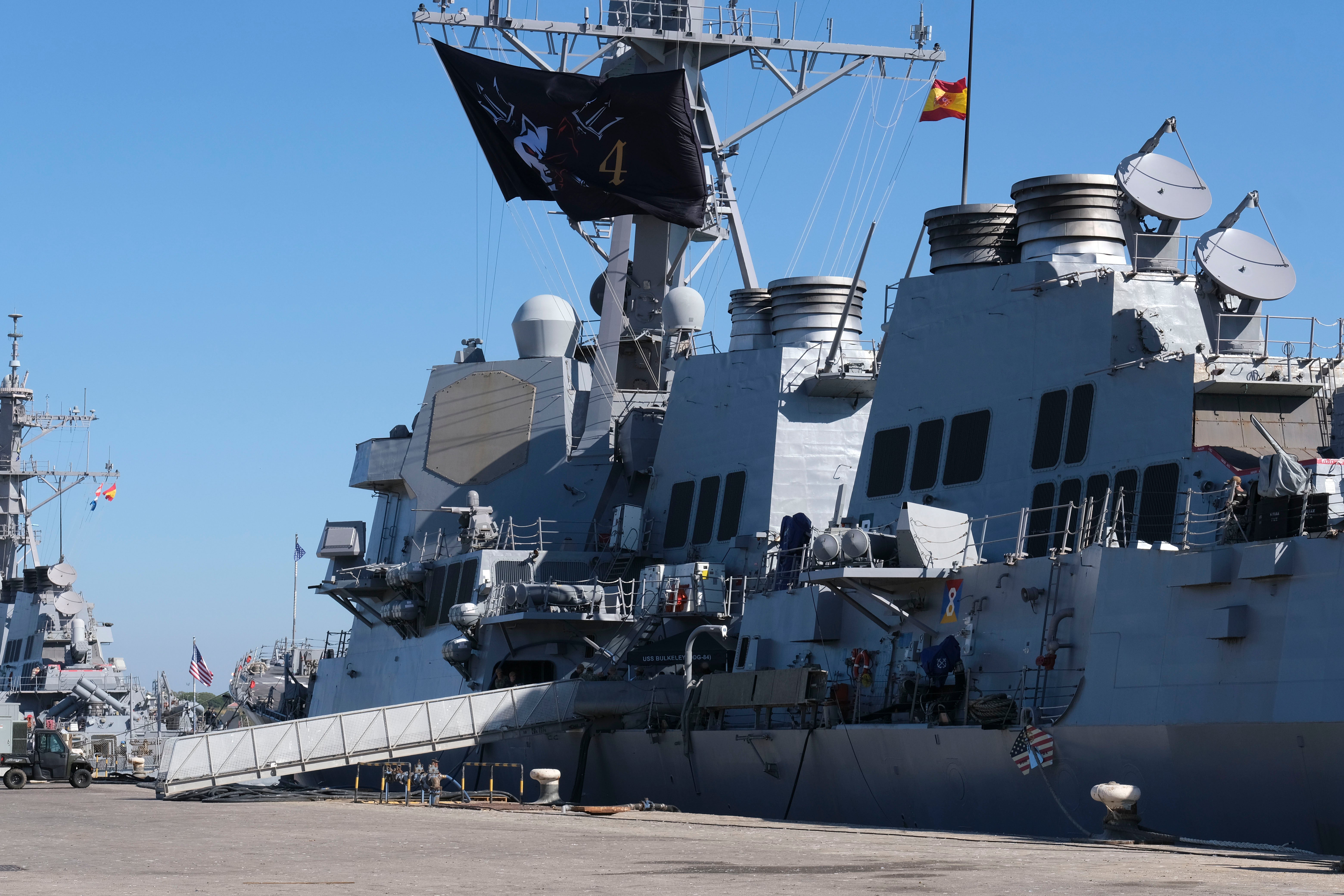 Fotos: la llegada del destructor norteamericano USS Bulkeley a la base de Rota