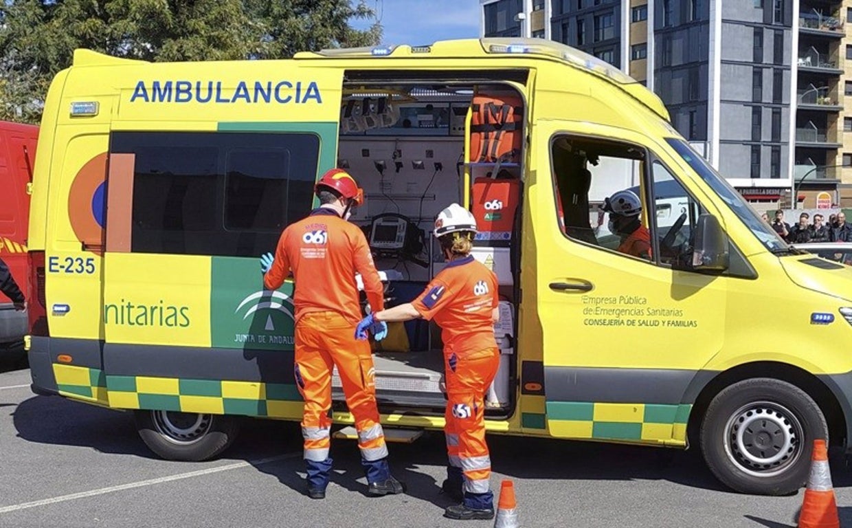 Arde un coche en Alcalá de los Gazules