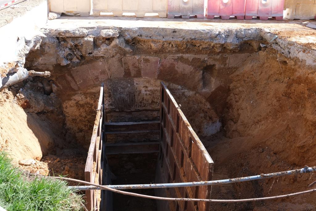 Fotos: las bóvedas de Puertas de Tierra, al descubierto por las obras en la fuente