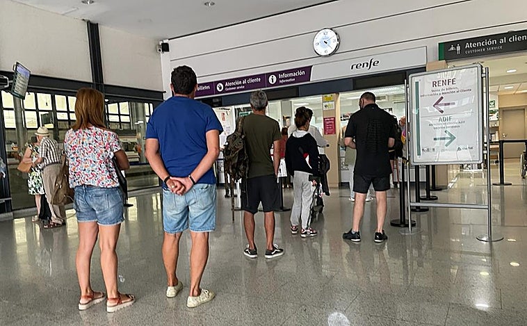 Incertidumbre a dos días de entrar en vigor los abonos gratuitos de Renfe
