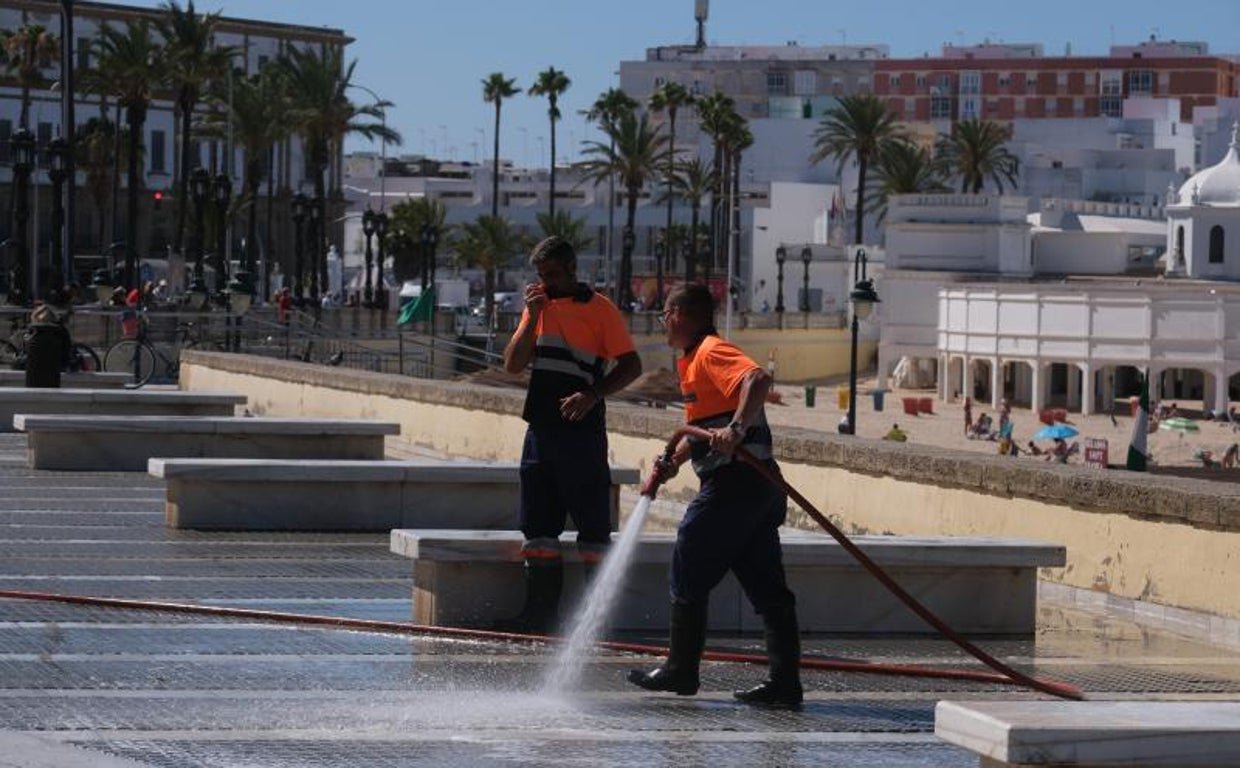 Los populares advierten que la adjudicación de la Limpieza en Cádiz no se ha desbloqueado