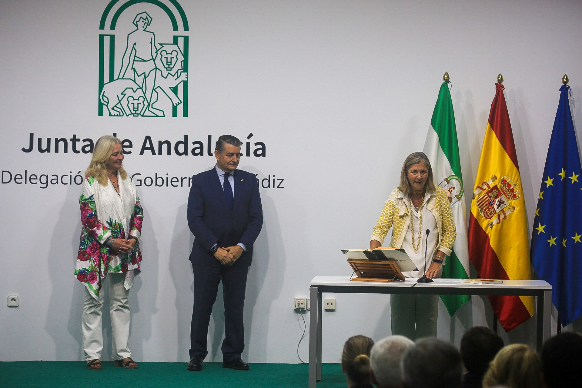 Ana María Bertón Belizón, Delegada territorial de Justicia, Administración Local y Función Pública