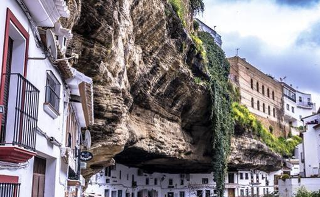 Setenil de las Bodegas