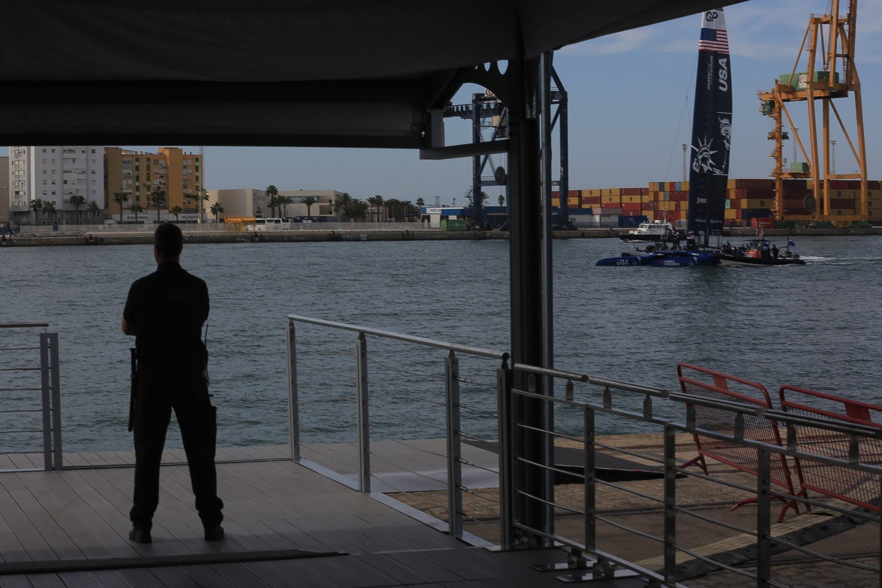 Búscate en las imágenes de Cádiz este domingo de SailGP