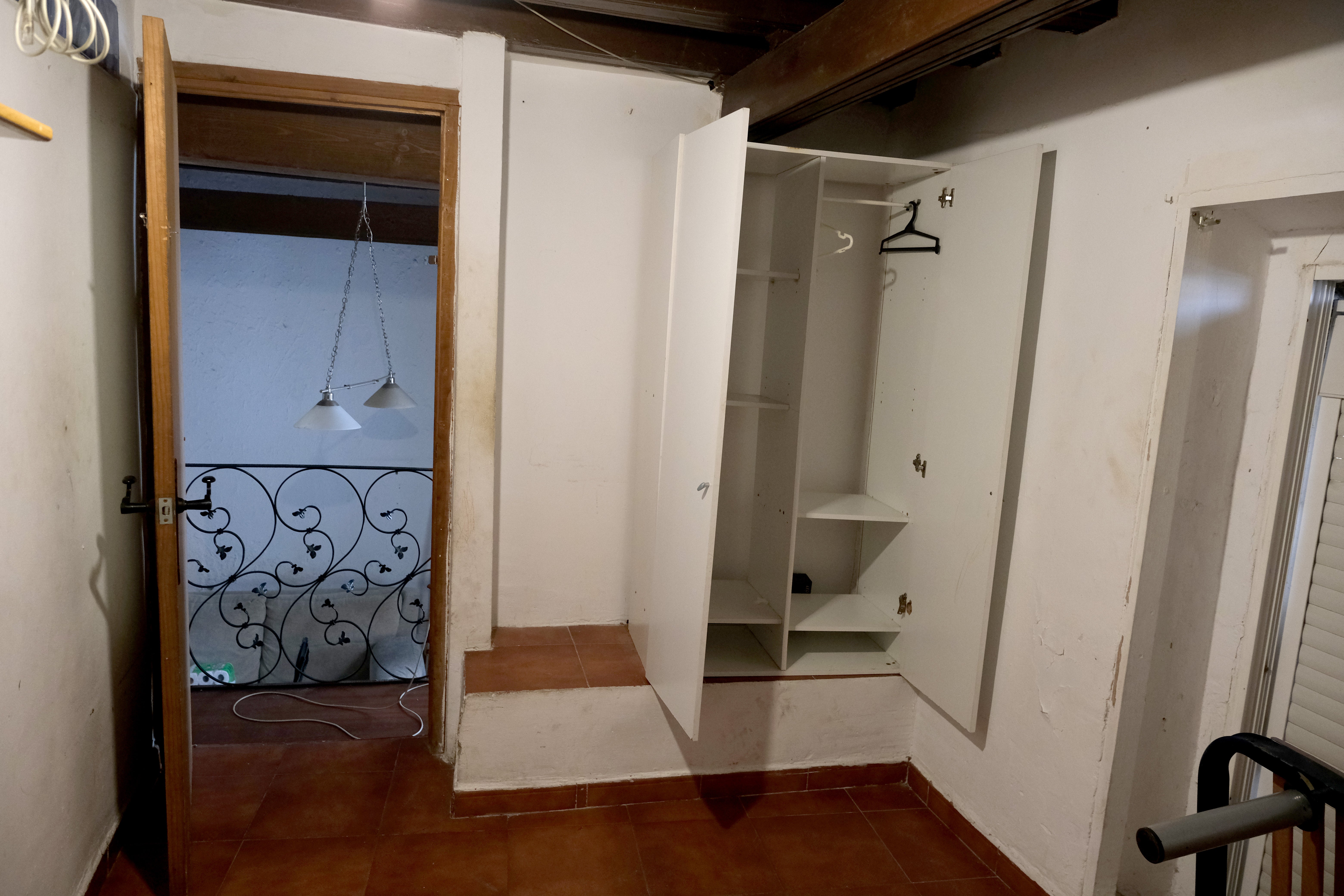 Fotos: Así quedó una vivienda de alquiler social tras ser okupada