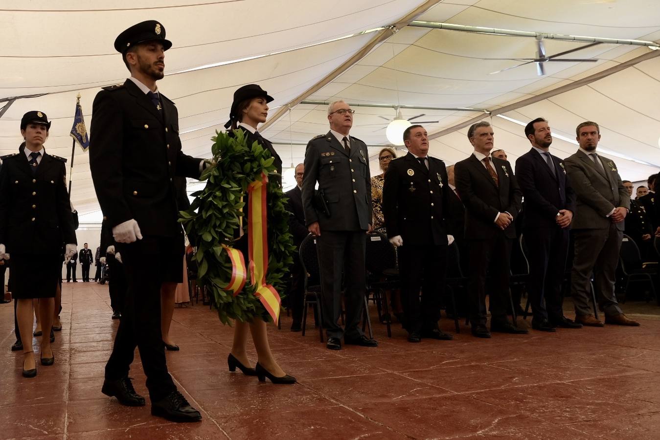 Fotos: Celebración del Día de la Policía Nacional en Cádiz