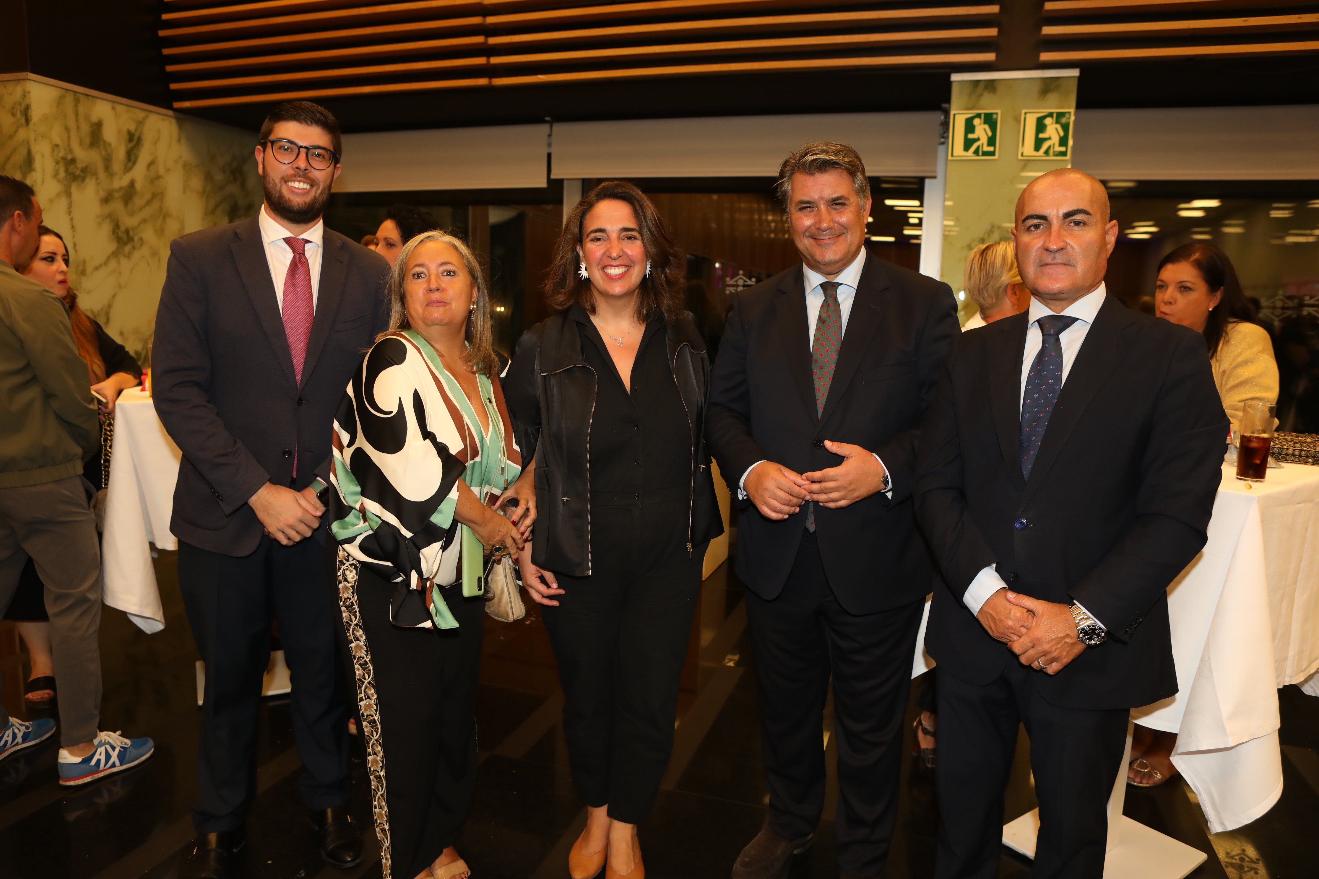 Gonzalo Oliver, Inmaculada Macías, Carmen Sánchez, Ignacio Romaní y José Carlos Teruel.